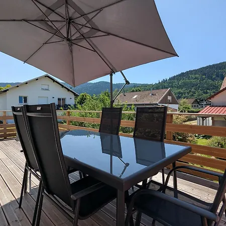 Confortable Avec Terrasse Et Vue Montagne, Proche Loisirs Et Pistes - Fr-1-589-755 בית נופש *