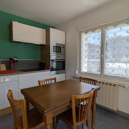 Confortable Avec Terrasse Et Vue Montagne, Proche Loisirs Et Pistes - Fr-1-589-755 *