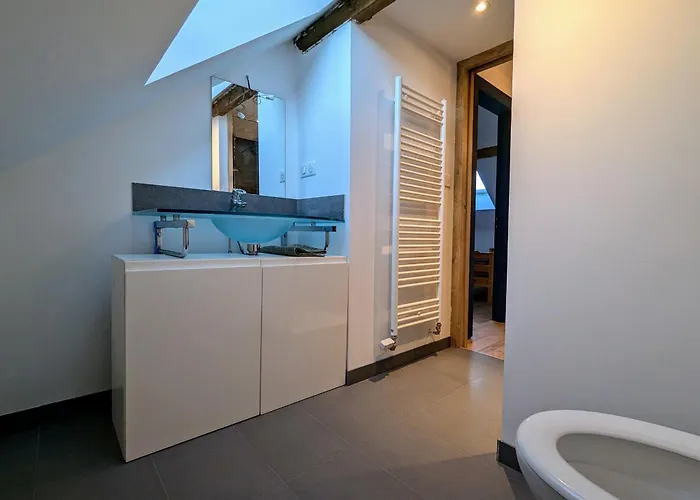 Confortable Avec Terrasse Et Vue Montagne, Proche Loisirs Et Pistes - Fr-1-589-755