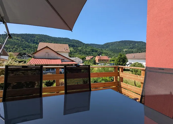 Prázdninový dům Confortable Avec Terrasse Et Vue Montagne, Proche Loisirs Et Pistes - Fr-1-589-755 *